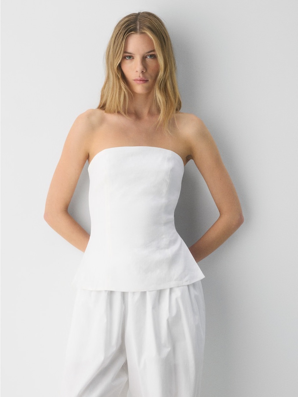 NWT - Aritzia Wilfred Posh Linen Tube Top - Size 0 - White